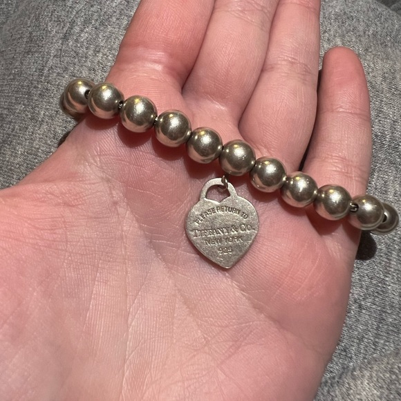 Tiffany and Co. heart tag bracelet, sterling silver, 8mm - Picture 5 of 5